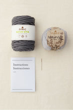 Indlæs billede til gallerivisning DMC Mindful Making Macrame kit dækkeserviet