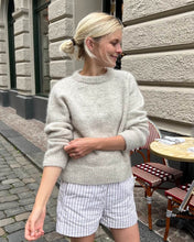 Indlæs billede til gallerivisning Monday Sweater - Petiteknit