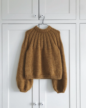 Indlæs billede til gallerivisning Sunday Sweater - PetiteKnit