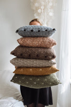 Indlæs billede til gallerivisning Pudekamp 184