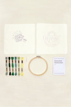Indlæs billede til gallerivisning DMC Mindful Making broderi kit skærmplante