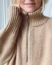 Indlæs billede til gallerivisning Zipper Sweater - Petiteknit
